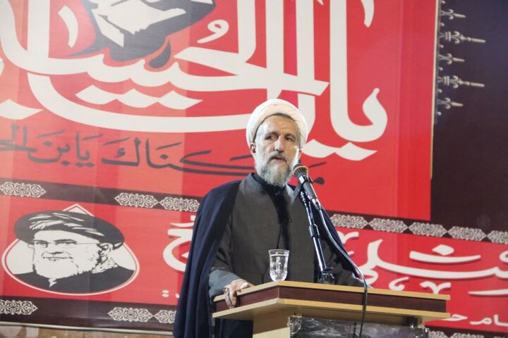 آیت‌الله مظفری: اربعین، نماد توحید و ادامه راه عاشوراست